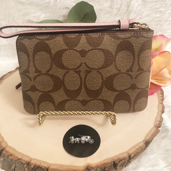 COACH WRISTLET 🆕 - Picture 5 of 7